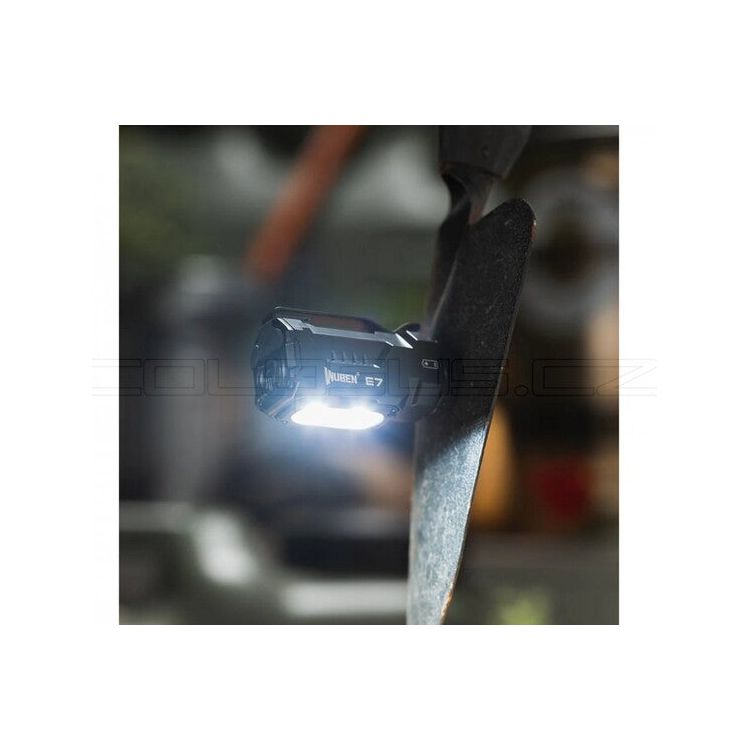 Wuben E7 Torcia nera COD. 36019